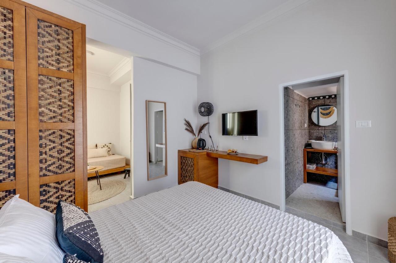 Nomadic Cozy Rooms Ermoupoli Exterior photo
