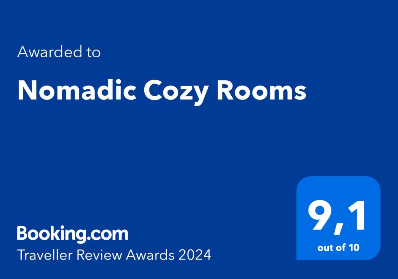 Nomadic Cozy Rooms Ermoupoli Exterior photo